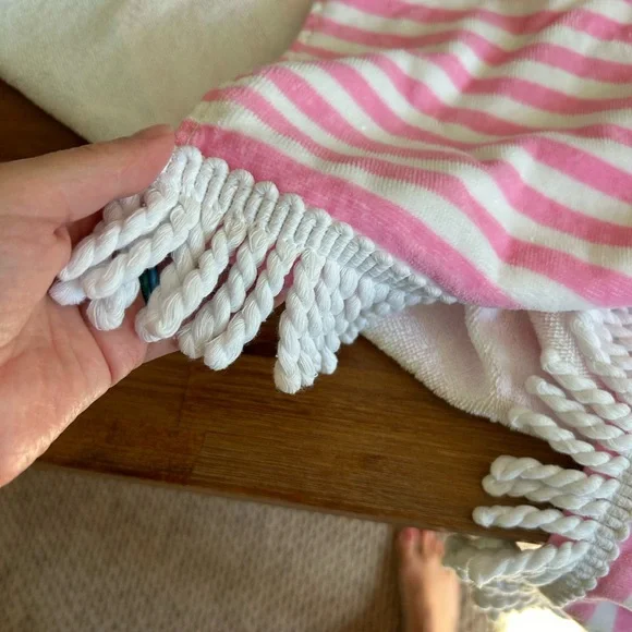 Lilly Pulitzer Beach Towel - Picture 2 of 5